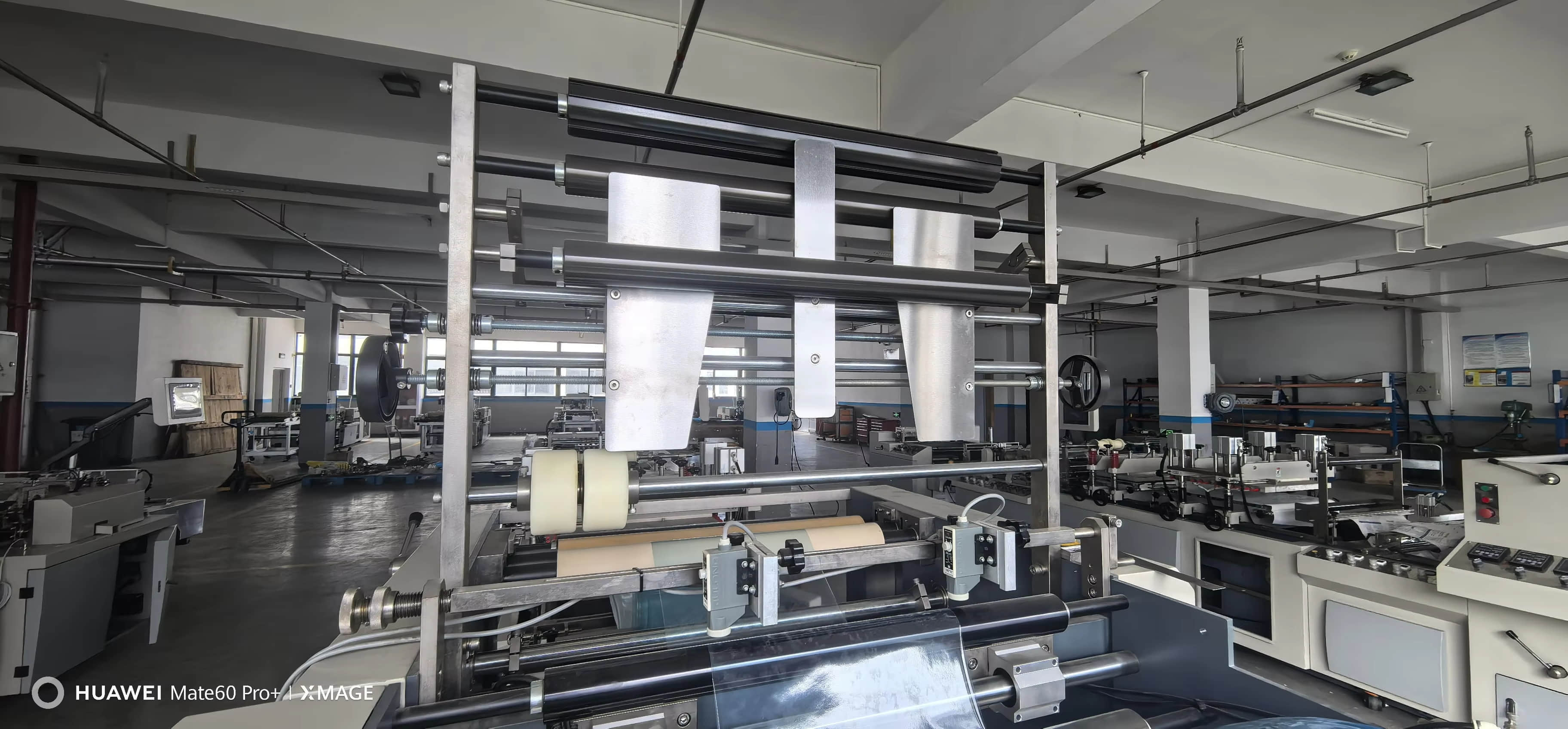 Máquina para fabricar bolsas de esterilización médica | Equipos de envasado médico de alta velocidad Máquina para fabricar bolsas de esterilización médica | Equipos de envasado médico de alta velocidad