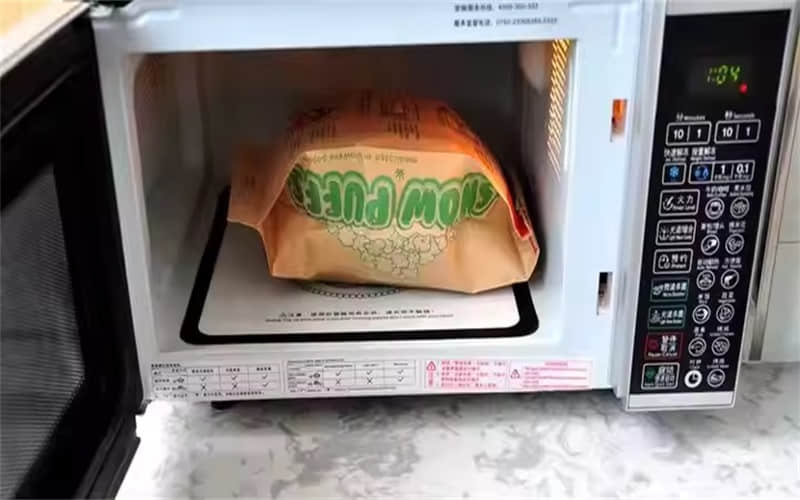 Máquina formadora de bolsas de palomitas de maíz para microondas totalmente automática ZDF-300