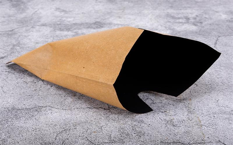 Máquina para fabricar bolsas de papel protectoras para uva y mango