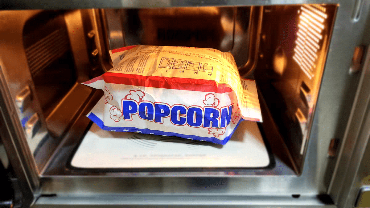 ¿Sabes cómo hacer bolsas de palomitas de maíz para microondas? ¿Cuántas máquinas necesito?