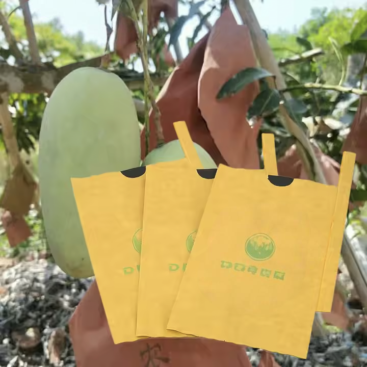 Máquina para fabricar bolsas de papel protectoras para uva y mango