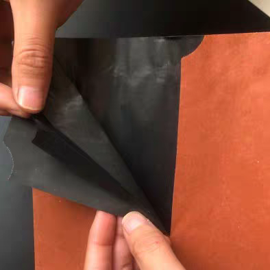 Máquina para fabricar bolsas de papel protectoras para uva y mango