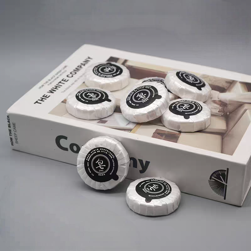 Máquina automática para envolver jabón redondo plisado | Envasadora de papel higiénico para hoteles