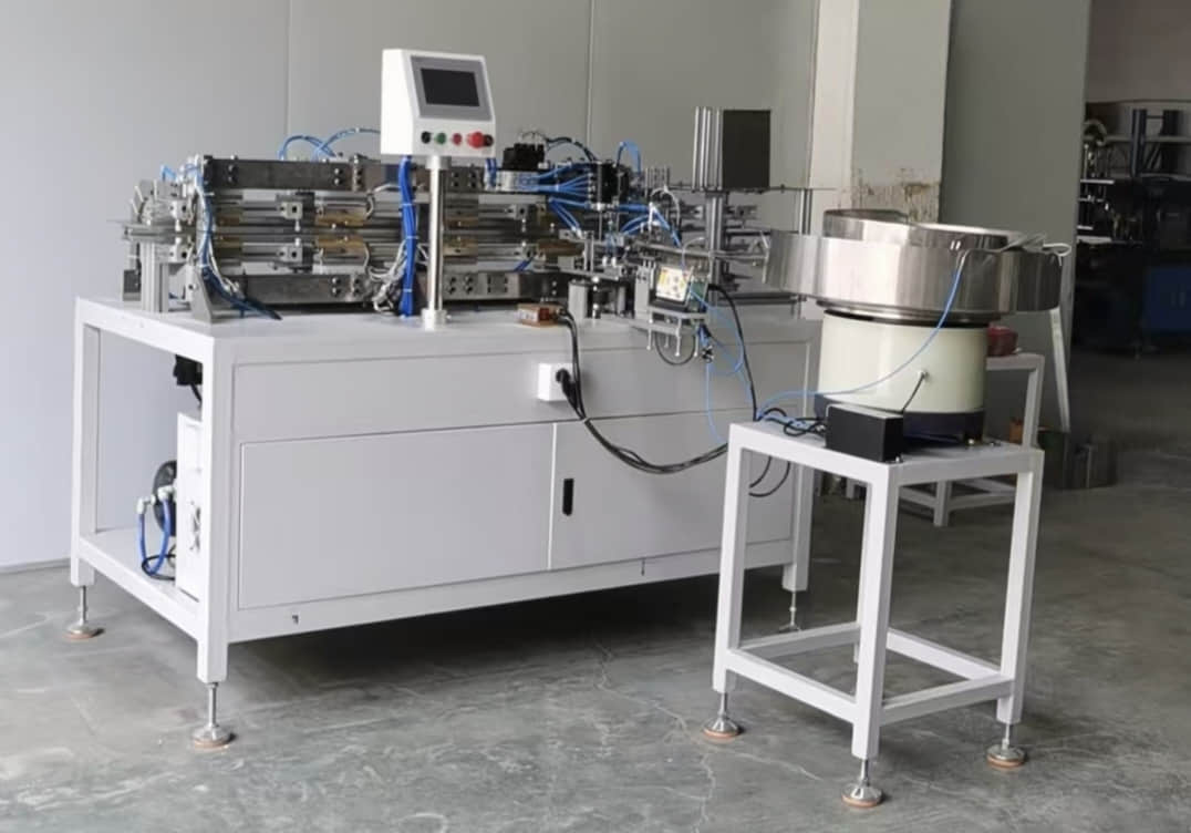 Máquina automática de inserción y sellado de boquillas para bolsas, paquetes con boquilla, soldadura