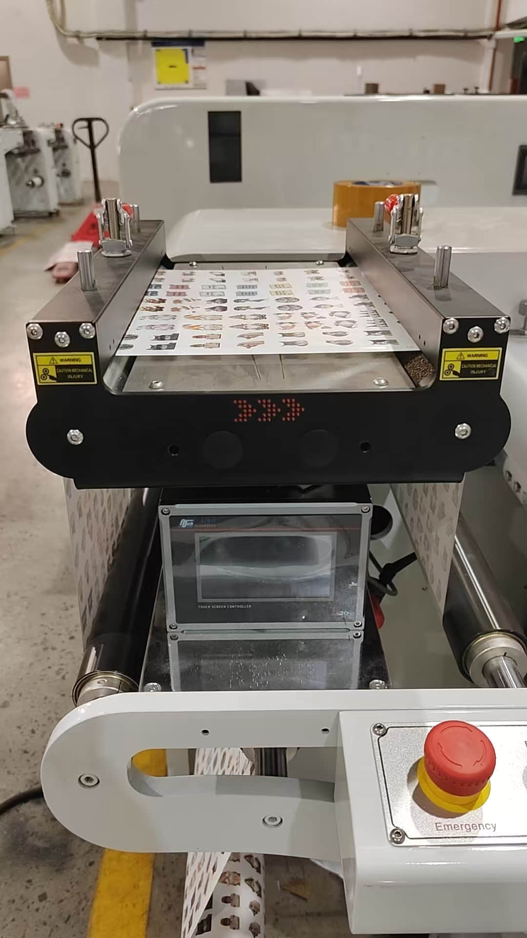 Inspección de calidad de etiquetas: tecnología esencial para una producción de etiquetas sin defecto