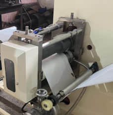 Máquina automática para fabricar bolsas de papel de filtro de café cónicas